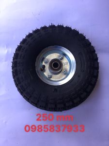 Bánh xe dùng hơi 250 mm chất liệu cao su lắp xe đẩy hàng chất lượng cao tại Máy NTT bảo hành dài hạn