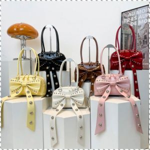 กระเป๋าสะพายข้าง ซิป ความปลอดภัย กระเป๋าเป้สะพายหลัง บุคลิกภาพ วัสดุพียู ระบายอากาศได้ แบบพกพา