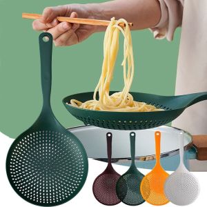 Colander Spoon Long Handle Spoon for Strain Noodles High Temperature Non-stick Pan Colanders Strainers Kitchen Utensils
