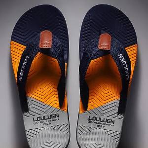 Trendy MenS Flip-Flops New Summer Outdoor Beach Shoes MenS Sandals Slpers