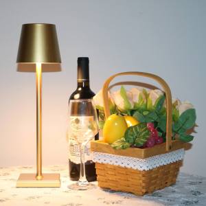 Rechargeable Table Lamp Waterproof IP54 USB Energy Saving Lighting Cordless Table Lamp Aluminum Body Portable Light Bedroom
