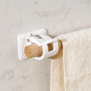 Miếng Dán Tường Gài Thanh Treo Móc treo Đồ Dùng Tiện Lợi - Không Cần Khoan Tường