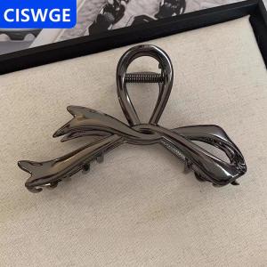 [COD] CISWGE AUTOPARTS 2023 kim loại Claw Clip Bow Knot kim loại cá mập clip bạc tóc Claw phong cách tiên tiến đa năng trở lại đầu muỗng tóc trang trí mũ nón