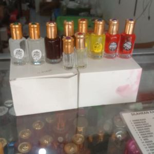 PARFUM BOTOL TOLA 12ML TAHAN LAMA UNTUK IBADAH ATAU SEHARI-HARI