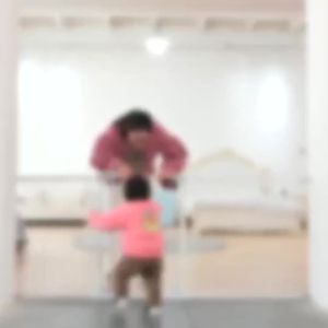 ที่กั้นเด็ก คอกกั้นเด็ก ประตูกั้นเด็ก รั้วกั้นเด็ก รั้วกั้นบันได ที่กั้นประตู ประตูกั้นบันได รั้วกั้น ที่กั้นสุนัข ยาวขึ้นโดยพลการ ที่กั้นบันได และสัตว์เลี้ยง ใหม่หลายขนาด ล๊อคอัตโนมัติ ปิดประตูอัตโนมัติ ไม่ต้องเจาะรูผนัง เด็กผู้ชาย เด็กทารก