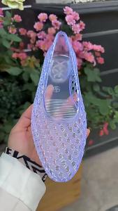[Free Shipping] New Flat Sandals For Women Transparent Jelly Sandals Summer Niche Flat Closed-Toe Slip-On Plastic Sandals For Women