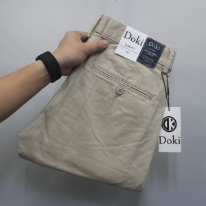 Quần Kaki Nam - Doki Cao Cấp Chất Vải Kaki Cotton Co Giãn Màu Kem Trơn Dáng Đứng Basic - Sang trọng - Lịch Lãm