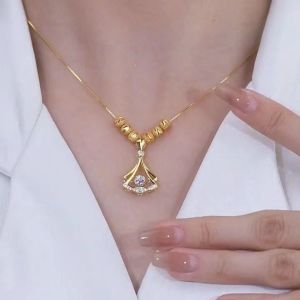 Light luxury spiritual exquisite necklace female Spiritual small skirt collarbone chain