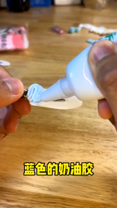 Set DIY Krim Resin Hiasan Rambut Kit Buat Sendiri Klip Rambut Comel Dengan Aksesori Sesuai Untuk Projek Kraft Mini Dan Jualan Tapak Cream Glue Imitation Cream Hairpin DIY Bag Material Cute Resin Small Clip Set 奶油胶发夹DIY手工包材料包可爱树脂配件小夹子套装摆摊地摊手作 A007