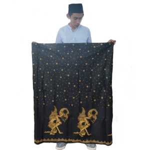 SARUNG BATIK SANTRI PEKALONGAN MOTIF WAYANG KAWULAKU