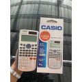 พร้อมส่ง Casio Fx-991es plus เครื่องคิดเลขวิทยาศาสตร์ ของใหม่ มีประกัน. 