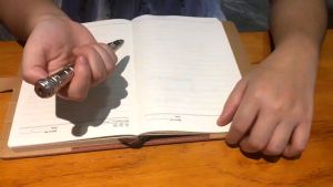 bút chiến thuật edc đa năng