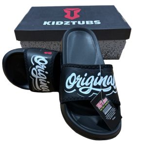 KIDZTUBS Sandal Anak Laki Laki Karet Slipper Slide Selop Slipon Jepit Karakter Warna Hitam Usia 6-10 Tahun-Sendal2008081324