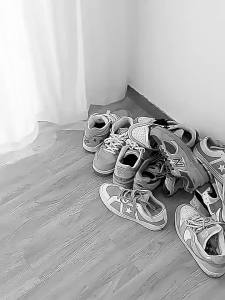 [Free Shipping] No-Installation Shoe Storage Multifunctional Dustproof Shoe Rack Transparent Drawer Shoe Organizing Tool Shoe Cabinet