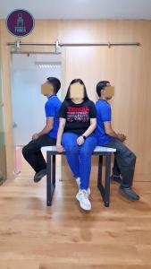 PALMER 90cm Heavy Duty Sturdy Table Thick Boltless Screwless Dining Computer Study Office