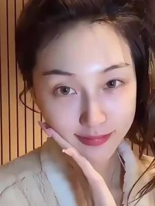 【Ship in 24H】【Ready Gift Raya】Niacinamide Glycerin Facial Rejuvenation Moisturiz Body Moisturiz Brighten Skin