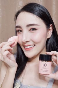 LUCIA Baby Skin Foundation SPF 30 PA+++ 30ml รองพื้นลูเซีย รองพื้นตัวใหม่ เนื้อแมตซ์ ปกปิดเริ่ด คุมมัน ปรับสีผิว ฟรีฟองน้ำแต่งหน้า บริการเก็บปลายทาง