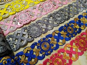 Renda Bordir Roll Bilik: Dekorasi Interior yang Elegan