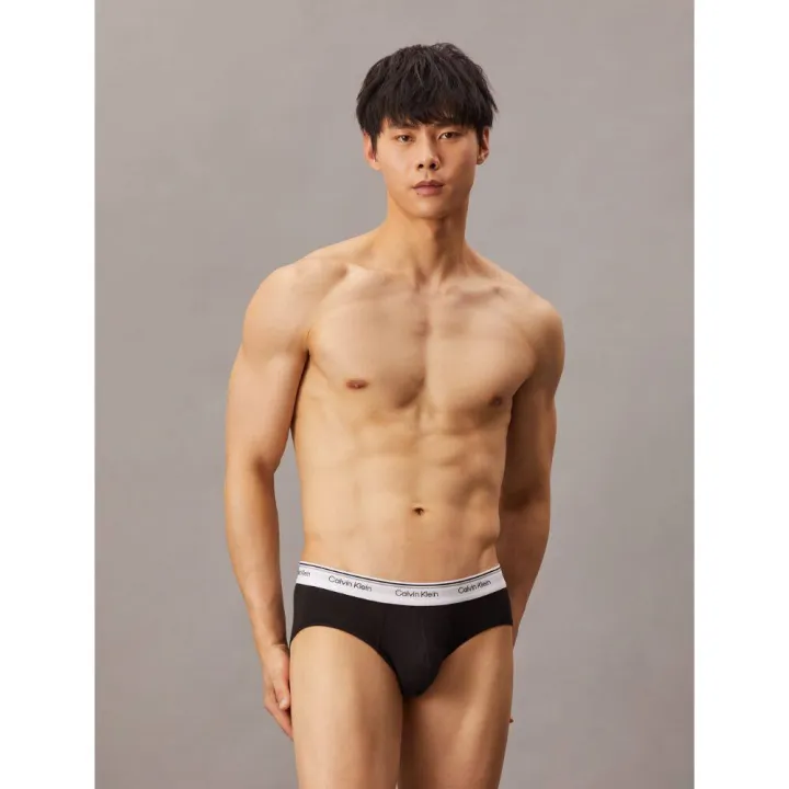 CALVIN%20KLEIN%20Cotton%20Stretch%20Balance%20Hip%20Briefs%203%20Pack%20Mens%20Global%20Fit%20-%20Image%202
