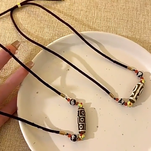 Natural Agate Nine Eye Dzi Necklace Symbolizing Power Ancient Cultural Craftsmanship Neck Adornment For Daily Wear