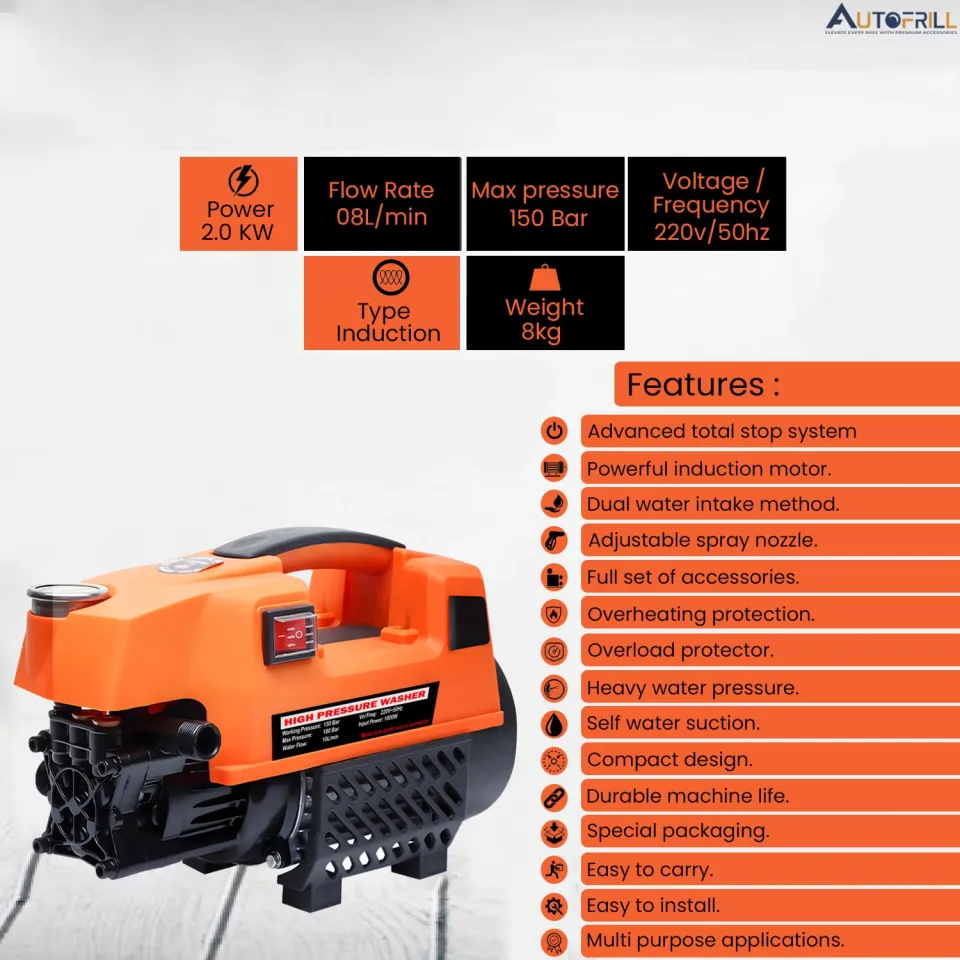 Tanklar bilan yalangoch qizlarning fotosuratlari