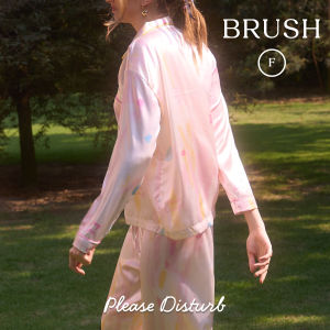 Please Disturb (Limited) ชุดนอน Grace แขนยาวขายาว Whisper Silk ลาย Brush นุ่ม ลื่น เย็น ไม่บาดผิว