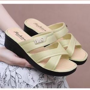 [Free Shipping] Low-Top Wedge Heel WomenS Slippers 2529 Breathable Summer Casual Mom Slippers