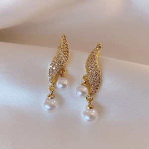New Korean Fashion Crystal Pearl Drop Earrings Contracted Trendy Geometric Fine Dangle Earrings Women Temperament Jewelry