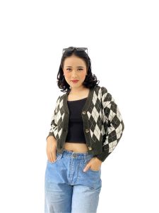 Azalea crop cardigan rajut wanita