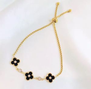Gelang Emas Titanium Wanita Gelang Tangan Clover Kristal Berlian Gelang Perhiasan Mewah