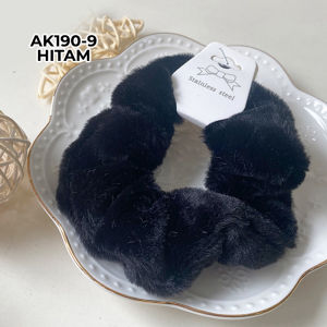 Ikat Rambut Scrunchie Korea Perempuan Dewasa Bahan Kain Velboa Bulu Halus Aksesoris Rambut AK190 ZIORRA