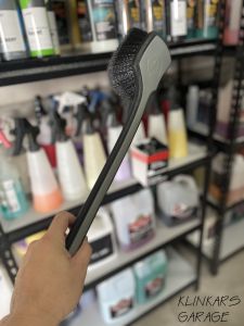 Detail Factory Pro Grip Fender Well Brush