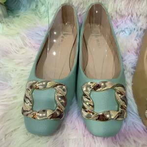 New Korean Fashion Flat Shoes LM-B01: A Comfortable Choice for Everyday Wear