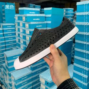 x  native รองเท้าแตะรัดส้นพื้นนิ่มลุยน้ำสำหรับฤดูร้อนรองเท้าชายหาดสำหรับคู่รักรองเท้าแตะลำลองสำหรับชายหญิง