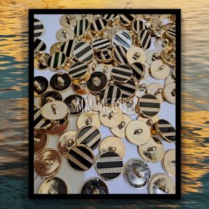 Kancing Baju Jamur Datar Motif Garis Hitam Diameter 2 cm isi 12 pcs