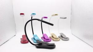 Đèn đọc sách sạc được Đèn đọc sách 7 LED Đèn kẹp dễ dàng mềm dẻo màu trắng ấm áp 3 cấp Đèn đọc sách ban đêm trên giường