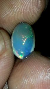 Batu Kalimaya Kristal Banten: Manfaat dan Penggunaannya