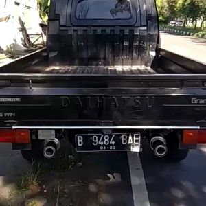 Satu set header granmax tipe 432 panjang pakai knalpot hks gronel suara stereo