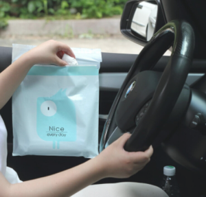 ถุงขยะ ถุงขยะติดในรถ ถุงขยะหรือถุงจัดเก็บของ ใช้ในบ้าน ใช้ในรถ ใช้ในที่ทํางาน พกพาสะดวก ขนาดถุง29.5x24 cm มี 4 สี ชมพู เหลือง ฟ้า ม่วง