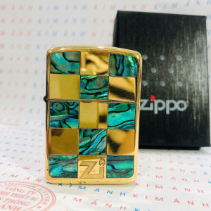 Bật lửa Zippo Armor vỏ dầy khắc ăn mòn khảm xà cừ mẫu Ca rô Vỏ bằng đồng có tem đỏ