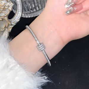 GELANG TANGAN WANITA KEREN MASA KINI BAHAN TITANIUM