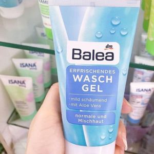 Sữa rửa mặt Balea Erfrischendes Waschgel 150 ml