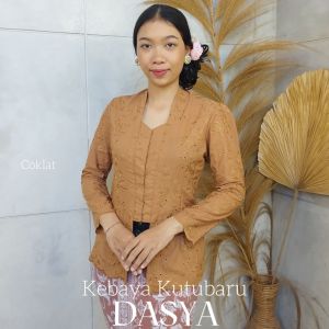 Setelan Kebaya Kutubaru Dasya dan Bawahan Kamen Jadi Knit Stretch Selendang Modern Bali