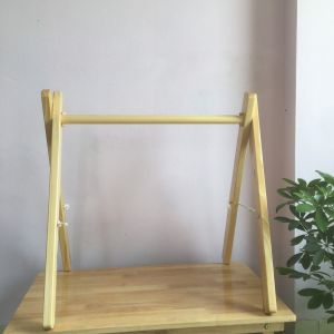 Kệ chữ A cho bé khung kệ treo đồ chơi gỗ cao cấp điều chỉnh độ cao thấp an toàn cho bé