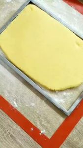 Cetakan Kue Kering Donat Mini Lubang 10