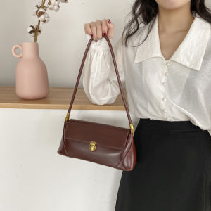 Vintage bag baguette bag womens bag 2020 New trendy and stylish versatile shoulder handbag