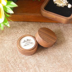 LZYBIM Luxury Walnut Wood Rings Holder Round 1/2 Slots Jewelry Organizer Multi-function Storage Rings Display Case Couple