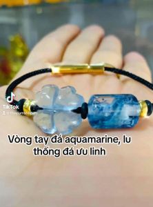 Vòng tay nam nữ mặt 4 lá đá aquamarine may mắn mic lu thống đá ưu linh tài lộc