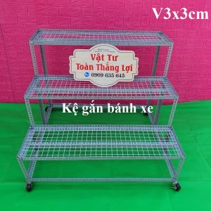 Kệ sắt V lỗ bậc thang 3 bậc khung V3x3cm gắn bánh xe ( Tấm lưới sắt ) để cây và hàng hoá