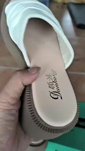 [Free Shipping] Platform Thick-Soled Height-Increasing Slippers for Women Summer 2026 New Model Suitable for Wearing with Skirts Beach Slide Sandals High-Heeled Sandals